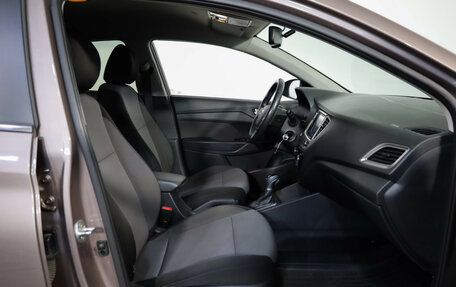 Hyundai Solaris II рестайлинг, 2019 год, 1 299 000 рублей, 21 фотография