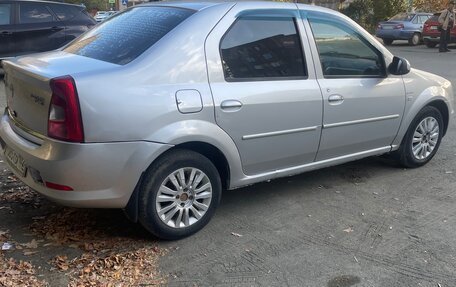 Renault Logan I, 2011 год, 285 000 рублей, 2 фотография