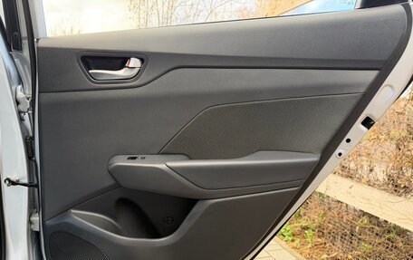 Hyundai Accent IV, 2023 год, 16 фотография