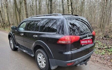 Mitsubishi Pajero Sport II рестайлинг, 2014 год, 1 750 000 рублей, 4 фотография