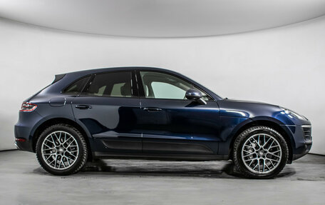 Porsche Macan I рестайлинг, 2017 год, 4 280 000 рублей, 4 фотография