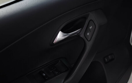 Volkswagen Polo VI (EU Market), 2018 год, 675 000 рублей, 12 фотография