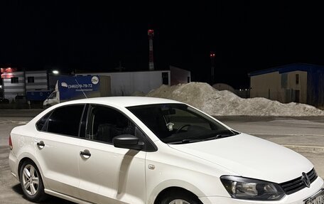 Volkswagen Polo VI (EU Market), 2012 год, 720 000 рублей, 2 фотография