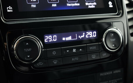 Mitsubishi Pajero Sport III рестайлинг, 2018 год, 2 799 000 рублей, 19 фотография