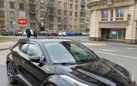 Toyota C-HR I рестайлинг, 2019 год, 2 700 000 рублей, 1 фотография