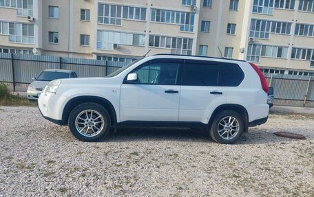 Nissan X-Trail, 2011 год, 990 000 рублей, 23 фотография