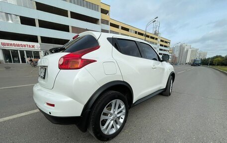 Nissan Juke II, 2013 год, 1 099 999 рублей, 3 фотография