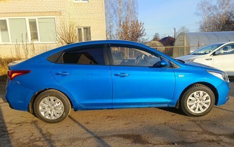 Hyundai Solaris II рестайлинг, 2018 год, 1 200 000 рублей, 5 фотография