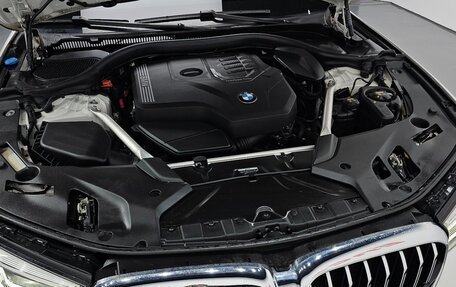 BMW 5 серия, 2022 год, 3 630 000 рублей, 13 фотография