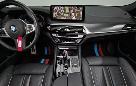 BMW 5 серия, 2022 год, 3 630 000 рублей, 14 фотография