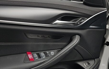 BMW 5 серия, 2022 год, 3 630 000 рублей, 24 фотография