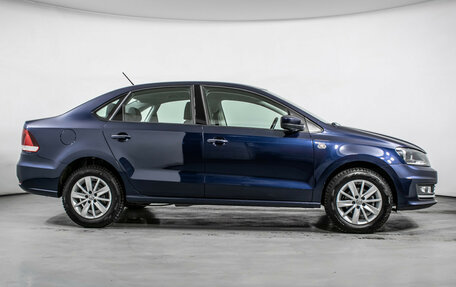 Volkswagen Polo VI (EU Market), 2015 год, 1 040 000 рублей, 4 фотография