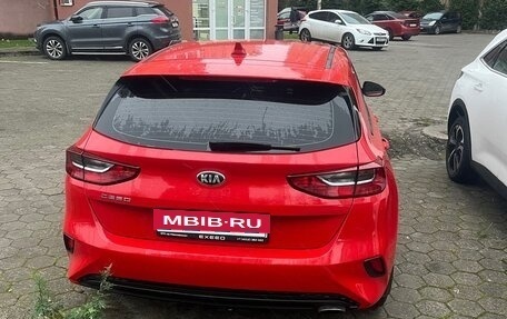 KIA cee'd III, 2018 год, 1 800 000 рублей, 3 фотография