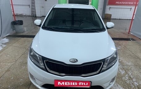 KIA Rio III рестайлинг, 2013 год, 820 000 рублей, 5 фотография