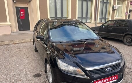 Ford Focus II рестайлинг, 2010 год, 530 000 рублей, 2 фотография