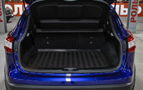 Nissan Qashqai, 2016 год, 1 798 000 рублей, 10 фотография