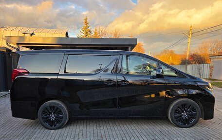 Toyota Alphard III, 2019 год, 4 900 000 рублей, 7 фотография