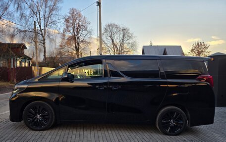 Toyota Alphard III, 2019 год, 4 900 000 рублей, 6 фотография