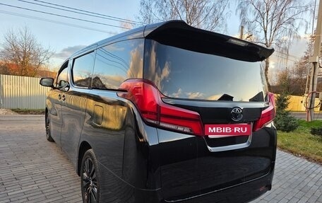 Toyota Alphard III, 2019 год, 4 900 000 рублей, 10 фотография