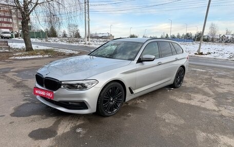 BMW 5 серия, 2017 год, 2 890 000 рублей, 2 фотография