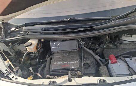 Toyota Alphard III, 2002 год, 1 650 000 рублей, 15 фотография