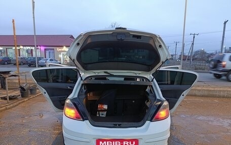 Opel Astra H, 2011 год, 580 000 рублей, 2 фотография