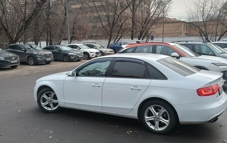 Audi A4, 2014 год, 1 375 000 рублей, 9 фотография