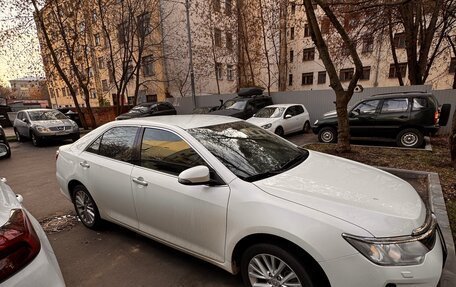 Toyota Camry, 2015 год, 2 350 000 рублей, 3 фотография
