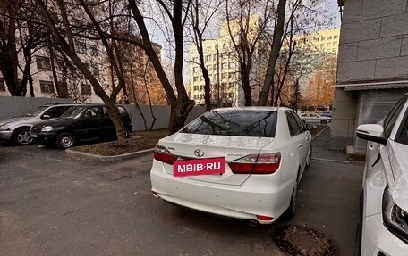 Toyota Camry, 2015 год, 2 350 000 рублей, 5 фотография