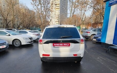 Mitsubishi Outlander III рестайлинг 3, 2012 год, 780 000 рублей, 5 фотография