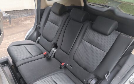 Mitsubishi Outlander III рестайлинг 3, 2012 год, 780 000 рублей, 13 фотография