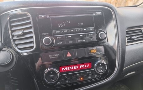 Mitsubishi Outlander III рестайлинг 3, 2012 год, 780 000 рублей, 20 фотография