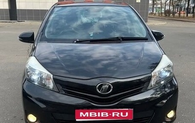 Toyota Vitz, 2012 год, 650 000 рублей, 1 фотография