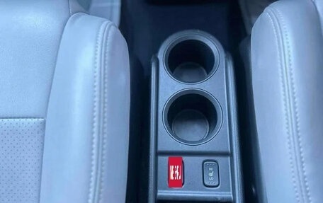 Honda Crossroad, 2010 год, 906 000 рублей, 23 фотография