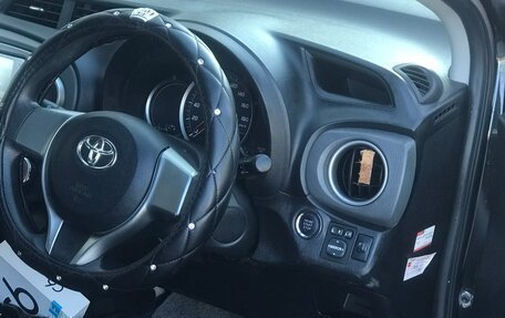 Toyota Vitz, 2012 год, 650 000 рублей, 5 фотография