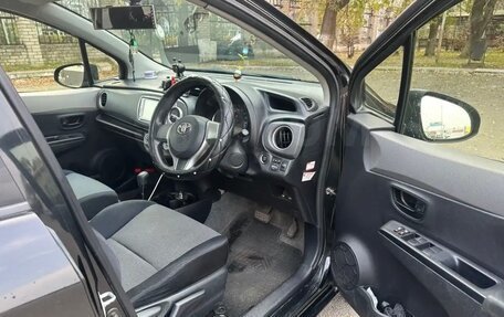 Toyota Vitz, 2012 год, 650 000 рублей, 14 фотография