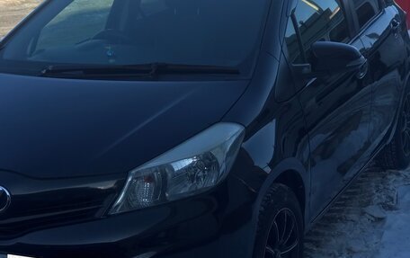 Toyota Vitz, 2012 год, 650 000 рублей, 8 фотография