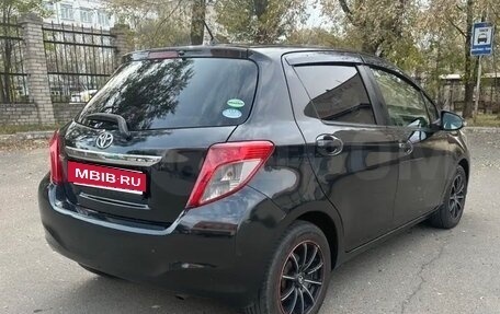 Toyota Vitz, 2012 год, 650 000 рублей, 18 фотография