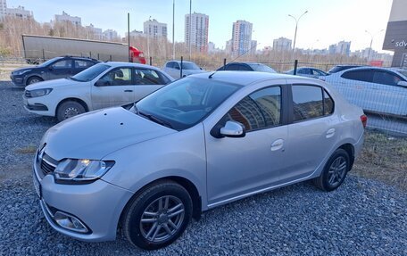 Renault Logan II, 2014 год, 700 000 рублей, 1 фотография