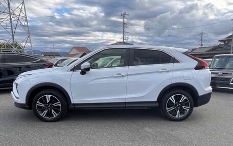 Mitsubishi Eclipse Cross, 2022 год, 1 576 000 рублей, 2 фотография