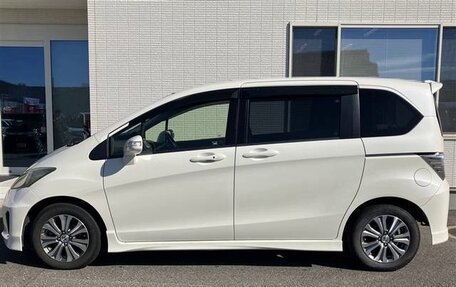 Honda Freed I, 2016 год, 772 000 рублей, 2 фотография