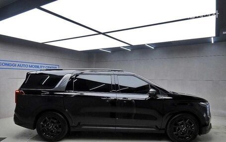 KIA Carnival, 2025 год, 5 859 027 рублей, 2 фотография