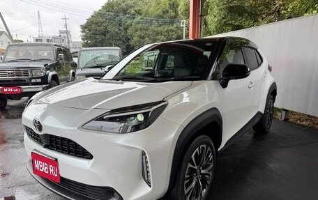 Toyota Yaris Cross, 2023 год, 1 690 586 рублей, 1 фотография