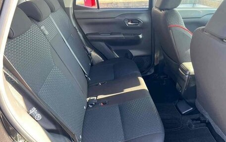 Toyota Raize I, 2022 год, 1 360 586 рублей, 14 фотография