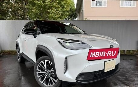 Toyota Yaris Cross, 2023 год, 1 690 586 рублей, 3 фотография