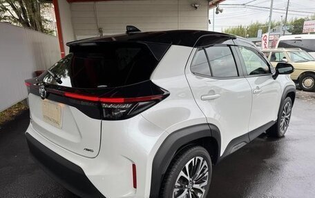 Toyota Yaris Cross, 2023 год, 1 690 586 рублей, 5 фотография