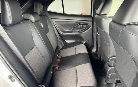 Toyota Yaris Cross, 2023 год, 1 690 586 рублей, 19 фотография