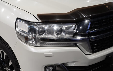 Toyota Land Cruiser 200, 2016 год, 4 490 000 рублей, 6 фотография