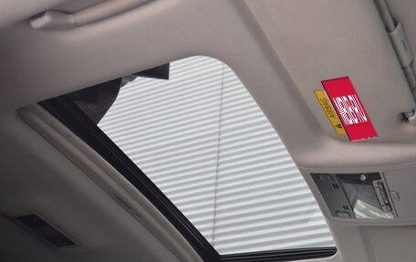 Toyota Land Cruiser 200, 2016 год, 4 490 000 рублей, 29 фотография