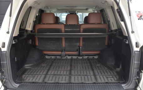 Toyota Land Cruiser 200, 2016 год, 4 490 000 рублей, 37 фотография